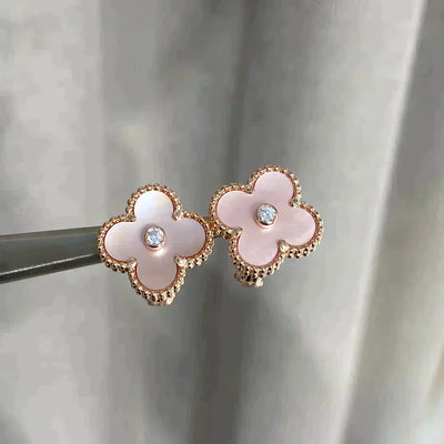 CLOVER MEDIUM 1 MOTIFS  PINK MOP DIAMOND EARRINGS
