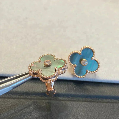 CLOVER MEDIUM 1 MOTIFS GRAY MOP  DIAMOND EARRINGS
