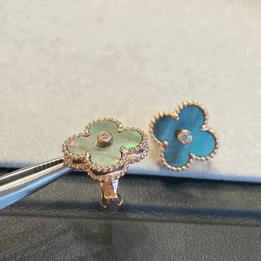 CLOVER MEDIUM 1 MOTIFS GRAY MOP  DIAMOND EARRINGS
