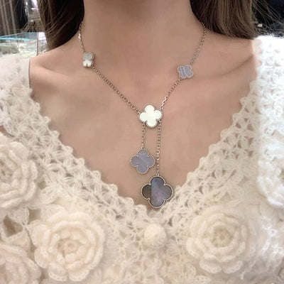 CLOVER MOP CHALCEDONY NECKLACE 6 MOTIF SILVER