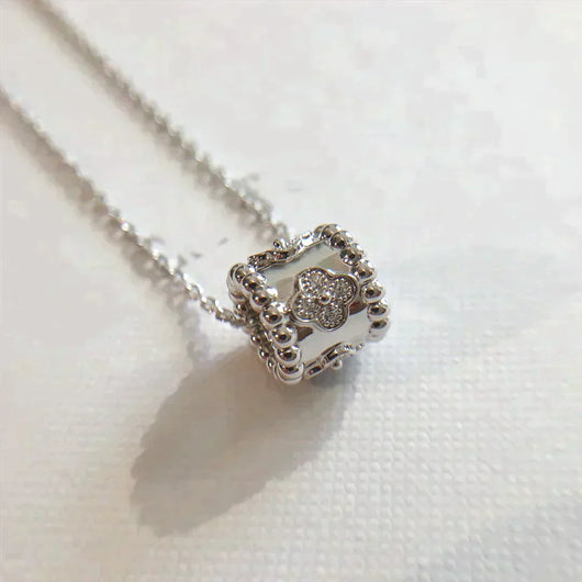 PERLEE PEDANT NECKLACE SILVER