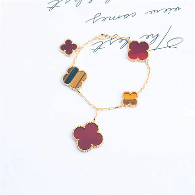 MAGIC CLOVER 5 MOTIFS CARNELIAN TIGER EYE BRACELET
