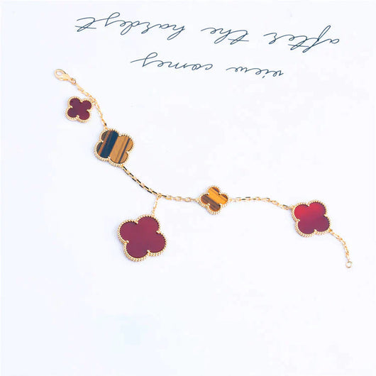 MAGIC CLOVER 5 MOTIFS CARNELIAN TIGER EYE BRACELET