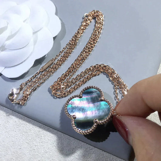 CLOVER LARGE 25MM DARK MOP  NECKLACE