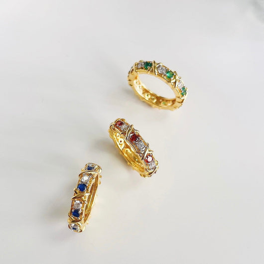 SIXTEEN STONE GOLD RING