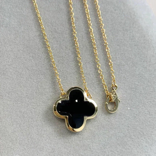 PURE CLOVER GOLD ONYX NECKLACE