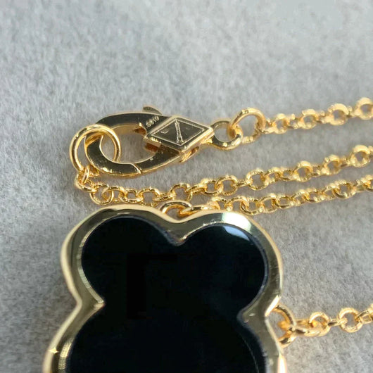 PURE CLOVER GOLD ONYX NECKLACE