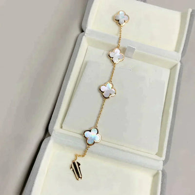 PURE CLOVER MOP BRACELET 4 MOTIFS