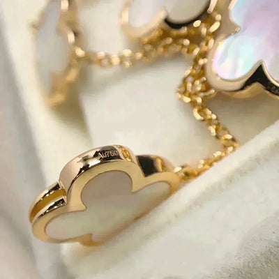 PURE CLOVER MOP BRACELET 4 MOTIFS
