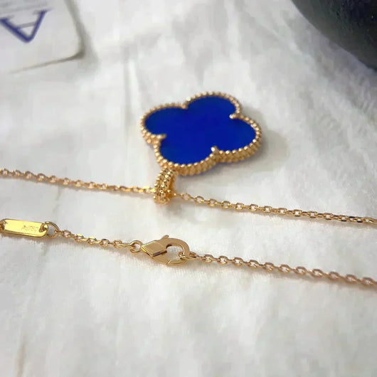 CLOVER LARGE 25MM BLUE AGATE NECKLACE