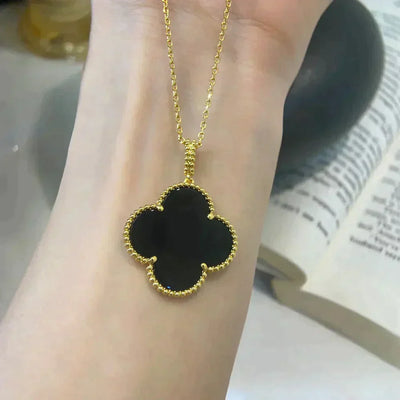 CLOVER LARGE 25MM  ONYX NECKLACE