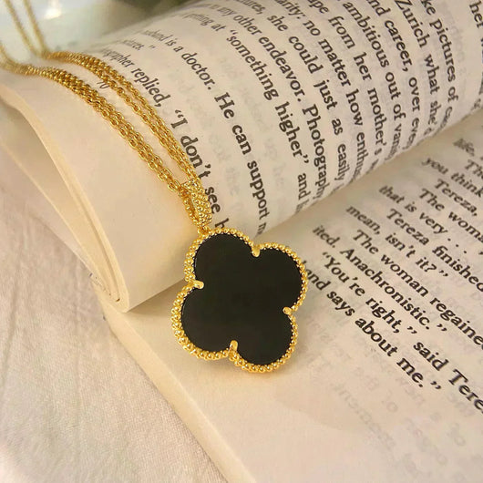 CLOVER LARGE 25MM  ONYX NECKLACE