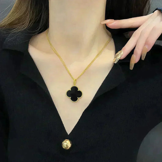 CLOVER LARGE 25MM  ONYX NECKLACE