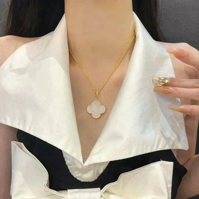 CLOVER LARGE 25MM MOTHER OF PEARL NECKLACE
