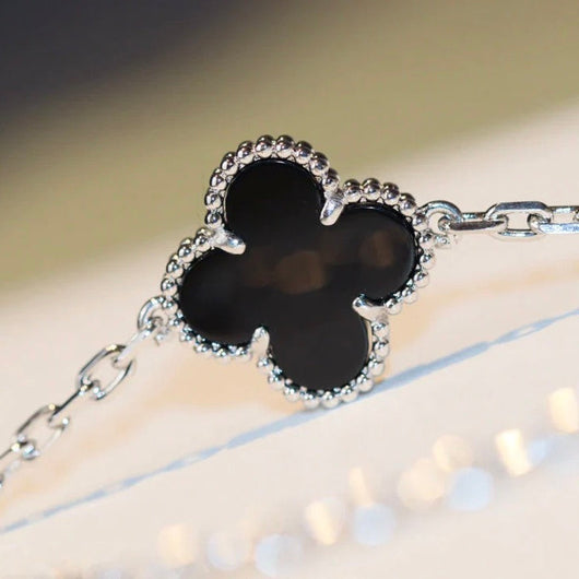 CLOVER 20 MOTIFS ONYX DIAMOND NECKLACE SILVER