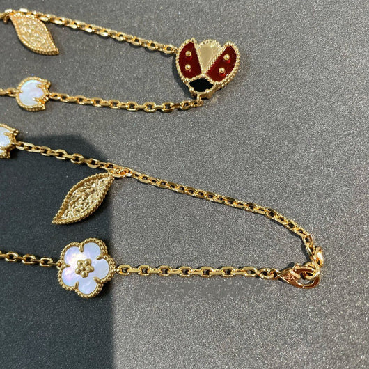 LUCKY SPRING 15 MOTIFS NECKLACE