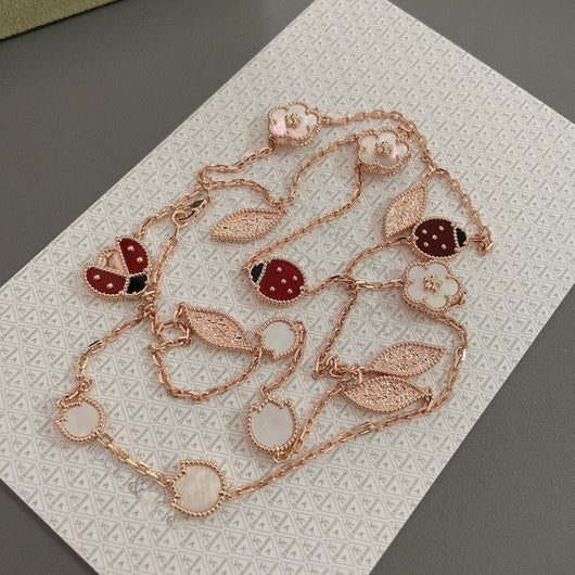 LUCKY SPRING 15 MOTIFS NECKLACE