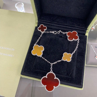 MAGIC CLOVER 5 MOTIFS CARNELIAN TIGER EYE BRACELET SIVLER