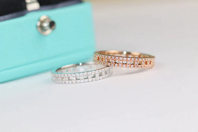 T TRUE DIAMOND PAVED RING