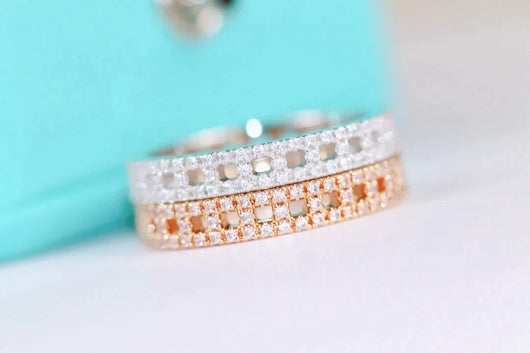 T TRUE DIAMOND PAVED RING