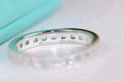 T TRUE DIAMOND PAVED RING