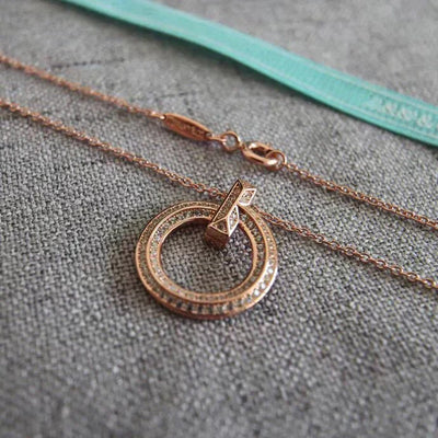 T TRUE DIAMOND PAVED NECKLACE