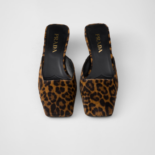 Printed leather slides