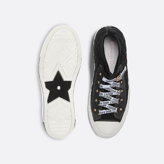 Walk'n' Macrocannage Motif Sneaker