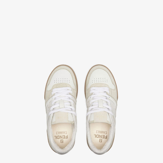 Low Top Sneaker White