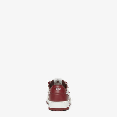 Lace-up sneaker Burgundy