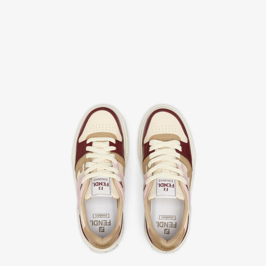 Lace-up sneaker Leather