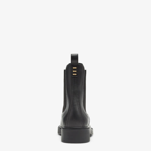 Round Toe Filo Boots Black