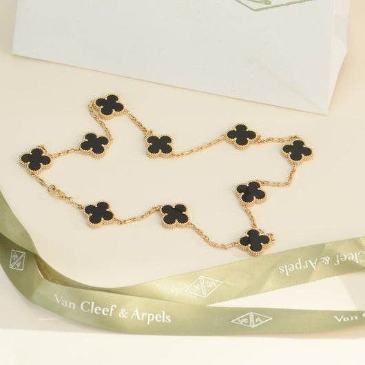 CLOVER VINTAGE ONYX  NECKLACE 10 MOTIFS