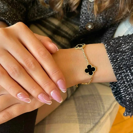 CLOVER  5 MOTIFS BLACK ONYX BRACELET
