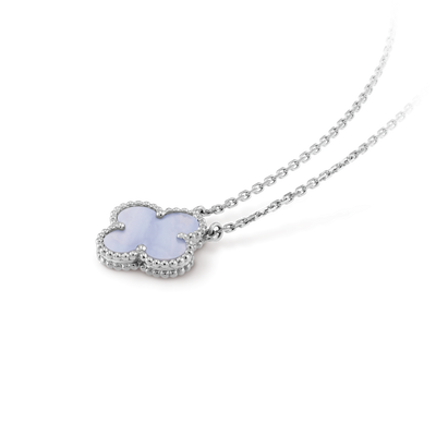 CLOVER 15MM BLUE CHALCEDONY NECKLACE SILVER