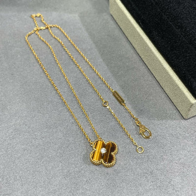 CLOVER 15MM DIAMOND AND YELLOW TIGER'S EYE AGATE NECKLACE