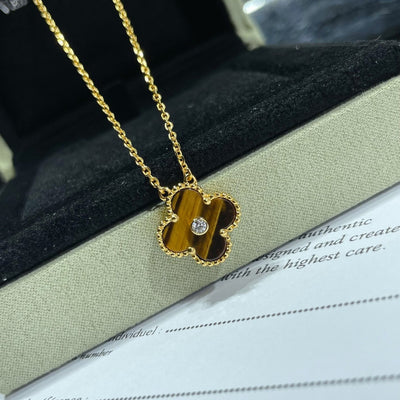 CLOVER 15MM DIAMOND AND YELLOW TIGER'S EYE AGATE NECKLACE