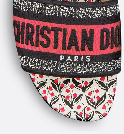 Dway Slide Valley Motif