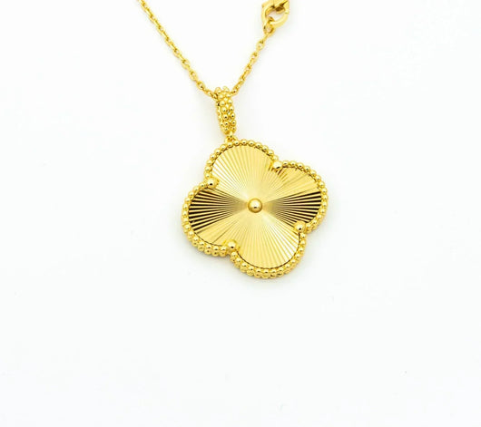 CLOVER  LARGE 25MM LASER NECKLACE GOLD