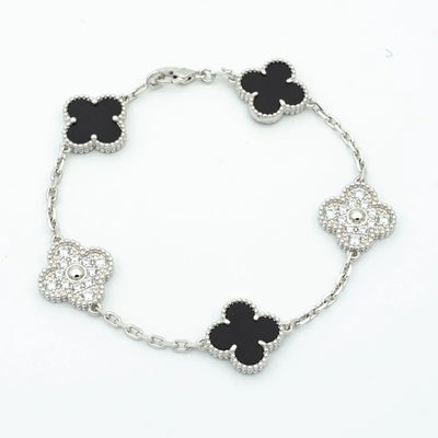 CLOVER 5 MOTIF ONYXS DIAMOND BRACELET SILVER