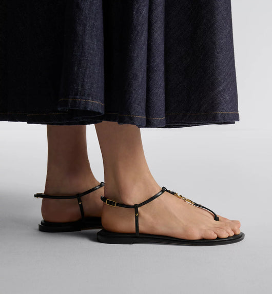 C'est Thong elegant Sandal