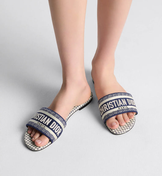 Dway Houndstooth Motif Slide