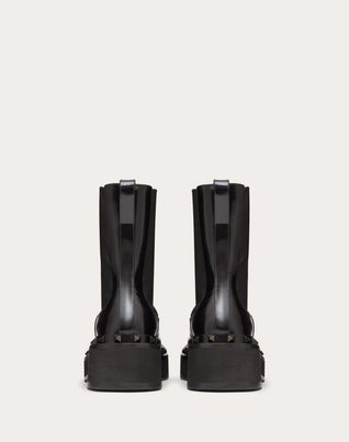 M-WAY ROCKSTUD BEATLE IN CALFSKIN WITH TONE-ON-TONE STUDS 50 MM