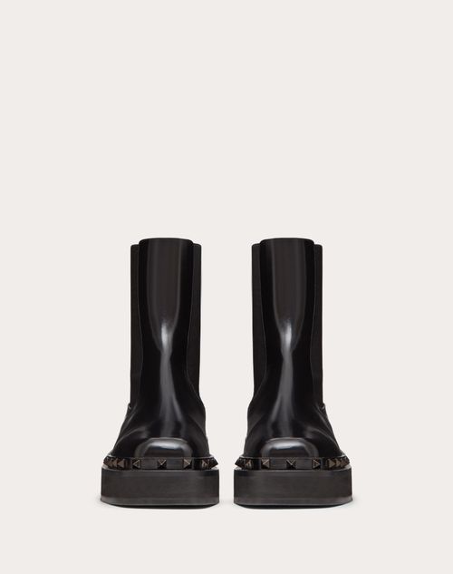 M-WAY ROCKSTUD BEATLE IN CALFSKIN WITH TONE-ON-TONE STUDS 50 MM