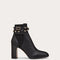ROCKSTUD GRAINY CALFSKIN ANKLE BOOT 80 MM