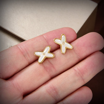JEUX DE WHITE MOP GOLD DIAMOND EARRINGS