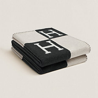 Hermes Avalon Classic Throw Blanket