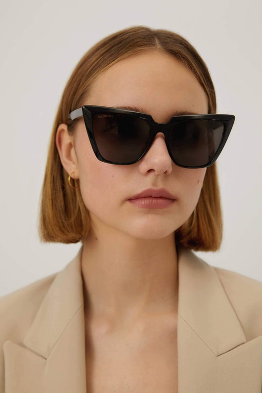 Balenciaga cat-eye femenine black sunglasses - Lux Studios