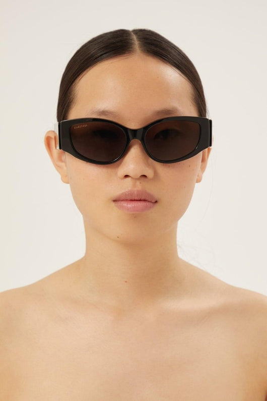 Balenciaga chunky black sunglasses - Lux Studios