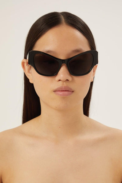 Balenciaga MAX butterfly sunglasses in black - Lux Studios